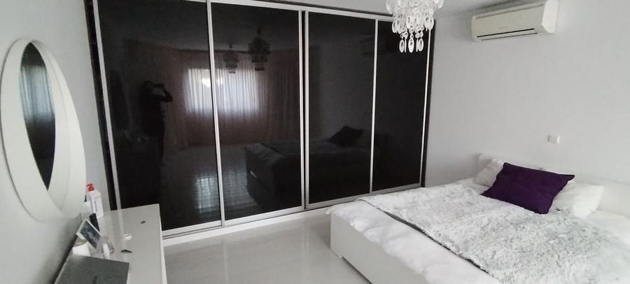 Casă cu 4 camere în Drajna Nouă