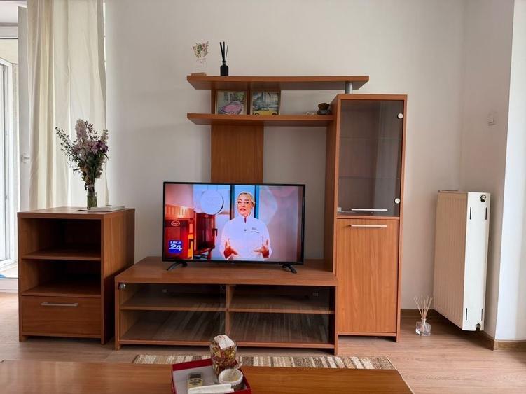 Apartament cu 2 camere semidecomandat în Central