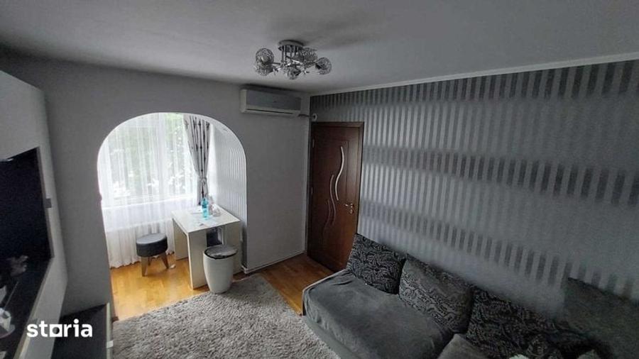 Inchiriere apartament 3 camere Botosani - 2