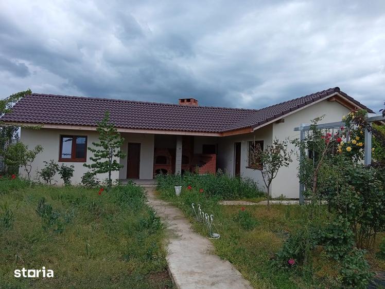 Casa de vanzare in Bujac - 4