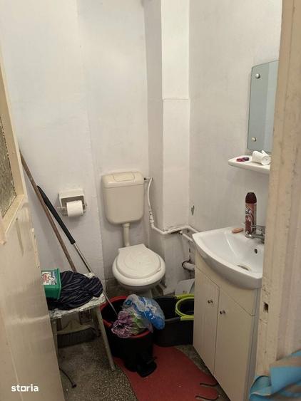 Apartament cu 4 camere în Calea București