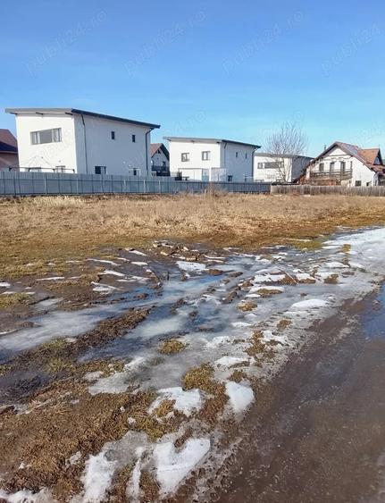 Teren de 1612 mp, în Central