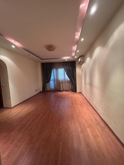 Apartament cu 2 camere semidecomandat, mobilat în Tineretului