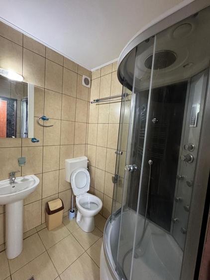 Casă cu 4 camere în Nord