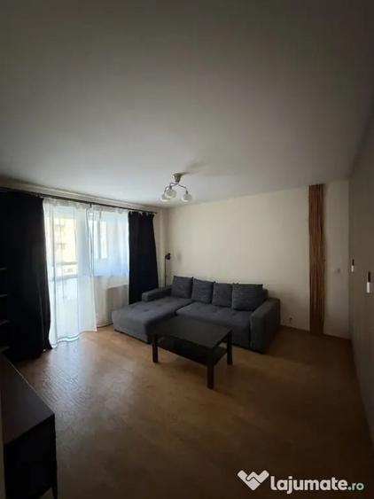 Garsonieră decomandată în Vitan