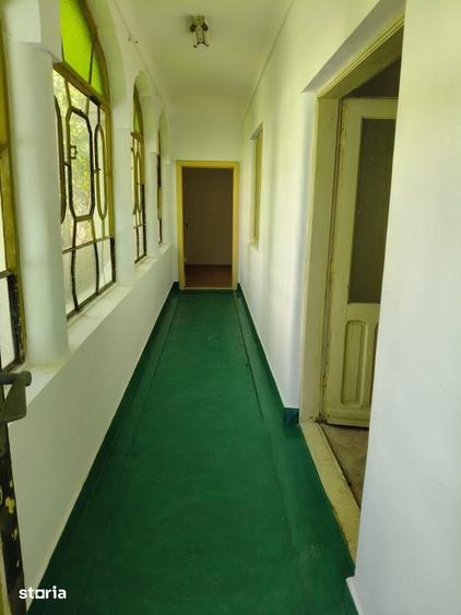 Casă cu 3 camere cu Teren 191 Mp în 23 August