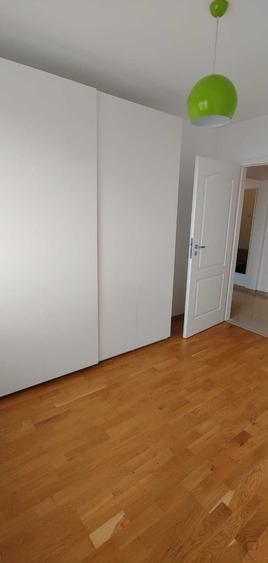 Apartament cu 3 camere decomandat, mobilat în Turda