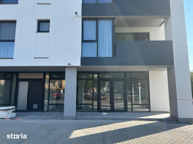 Spațiu comercial, de 103 mp, în Borhanci