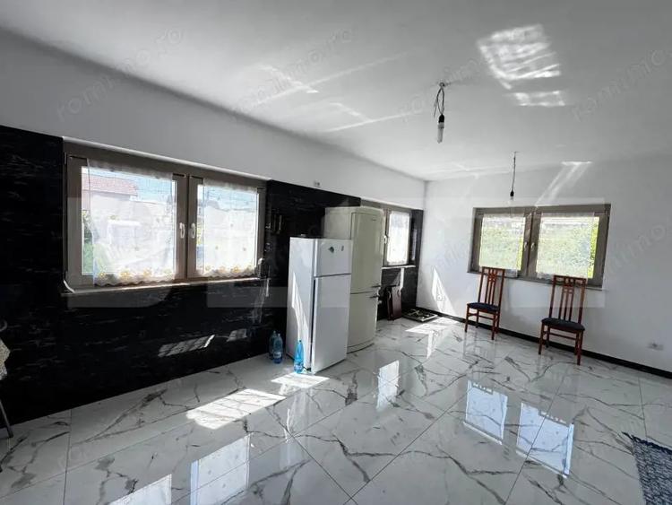 Casă cu 4 camere cu Teren 861 Mp în Micești