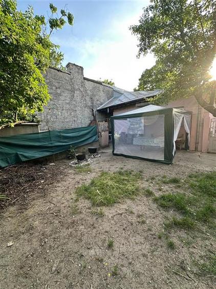 Casă individuală cu 4 camere cu Canalizare în Rahova