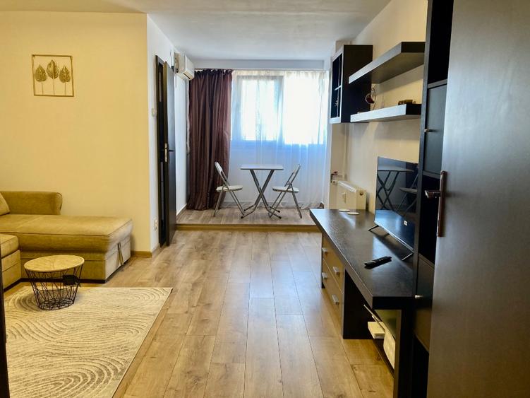 Garsonieră de închiriat,spațioasă, renovată, Titan  | 10 min metrou | Proprietar - 11