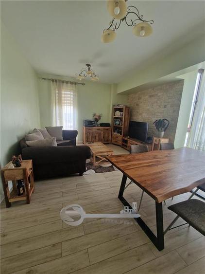 Apartament cu 2 camere decomandat, mobilat în Hlincea