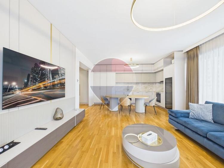 Apartament cu 4 camere decomandat, mobilat în Agronomie