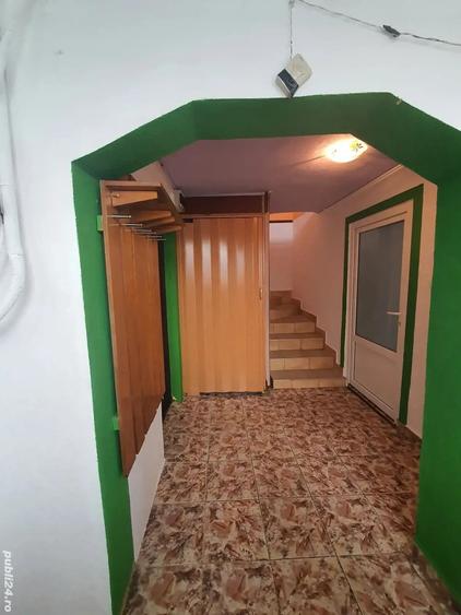 Casa langa metrou - 1