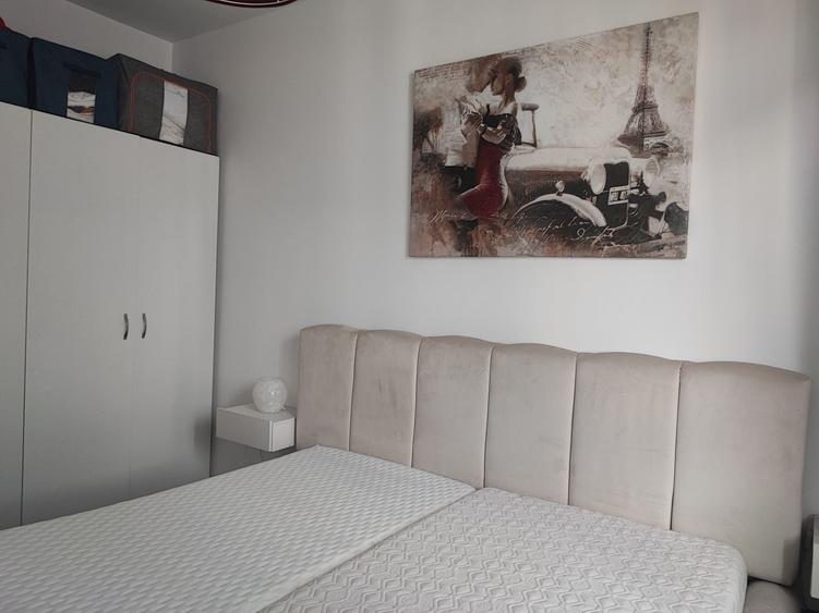 Casă cu 4 camere în Domnești