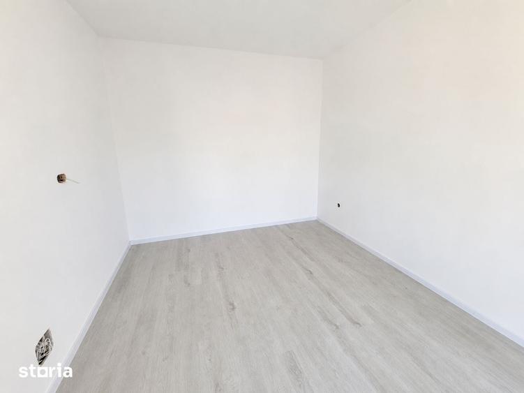 Casă cu 3 camere cu Teren 200 Mp în Central