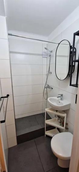 Garsonieră decomandată, mobilată în Floreasca