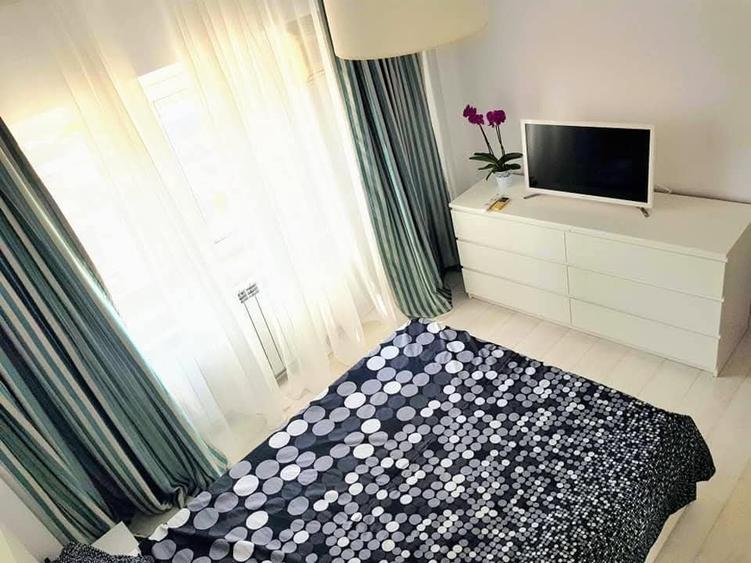 Apartament cu 2 camere decomandat, mobilat în Central