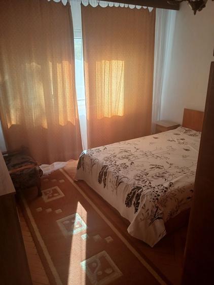 Apartament cu 2 camere decomandat în Girocului