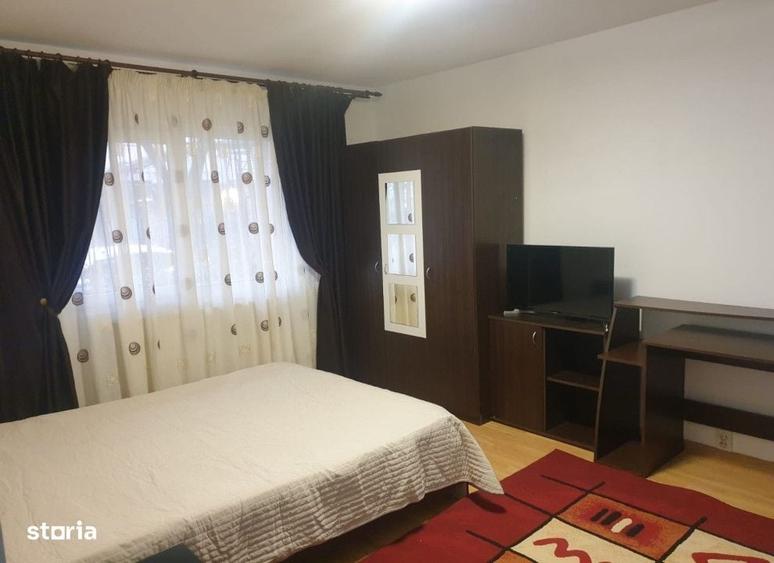 Garsonieră decomandată în Oancea
