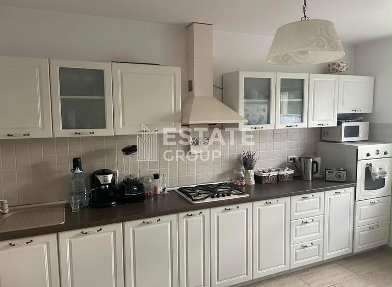 Duplex cu 4 camere cu Canalizare în Moșnița Nouă