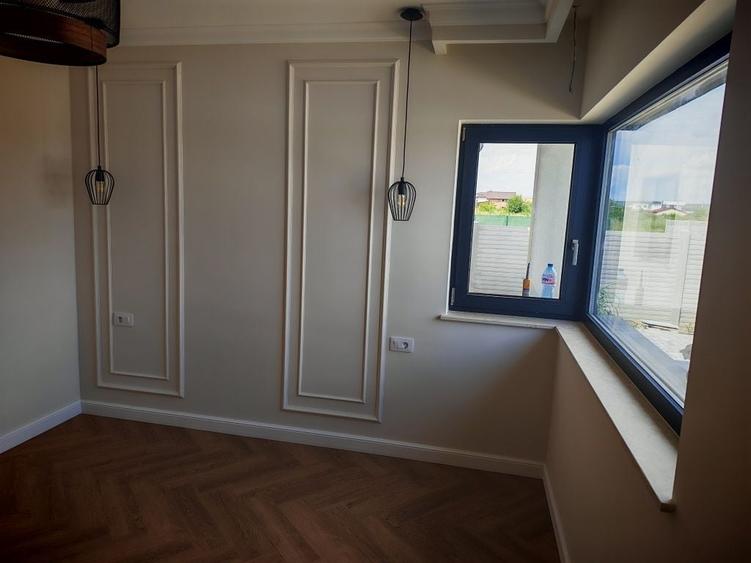 Casă cu 4 camere în Central