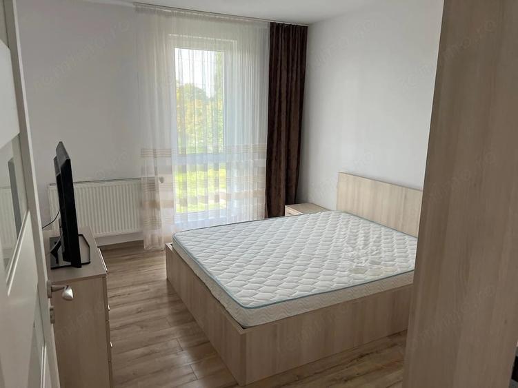 Casă cu 4 camere cu Teren 360 Mp în Dumbrăvița