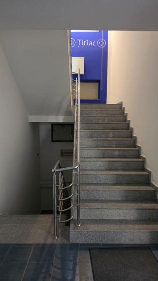 Spațiu comercial, de 750 mp, în Ultracentral