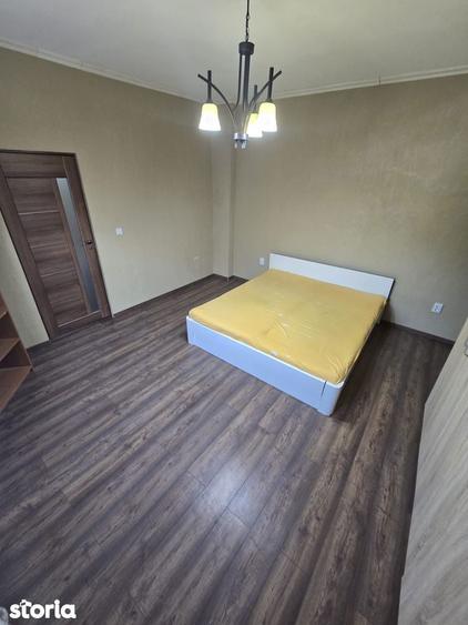 Apartament cu 3 camere în Burdea