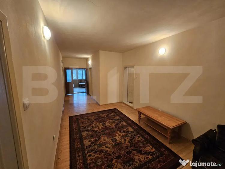 Casă cu 5 camere cu Teren 2669 Mp în Scărișoara