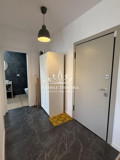 Apartament cu 2 camere semidecomandat, mobilat în Central