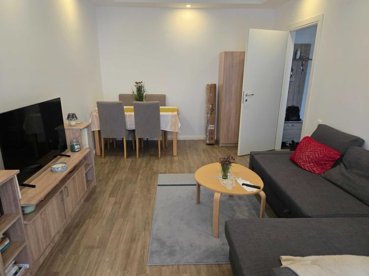 Apartament cu 2 camere decomandat în Crețuleasca