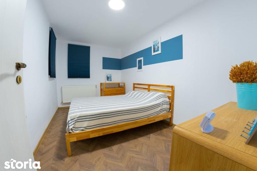 Apartament cu 2 camere decomandat în Schei
