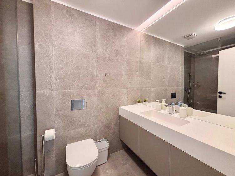 Apartament cu 3 camere, mobilat în Floreasca