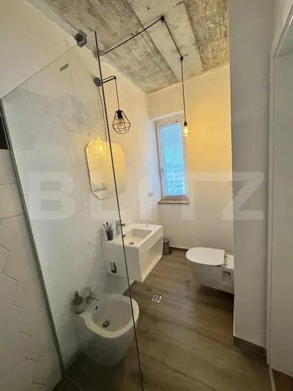 Apartament cu 3 camere în Calea Severinului