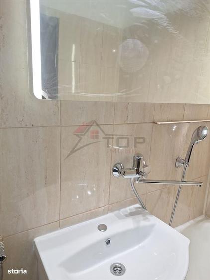 Apartament cu 3 camere nedecomandat în Alexandru cel Bun