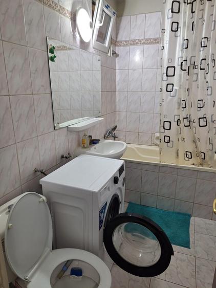 Garsonieră decomandată în Colentina