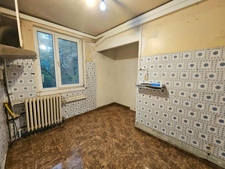 Apartament cu 3 camere în Antiaeriană