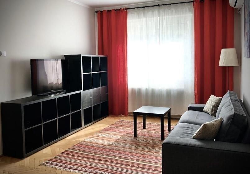 Apartament cu 2 camere semidecomandat, mobilat în Universitate
