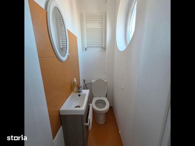 Apartament cu 4 camere în Armeneasca