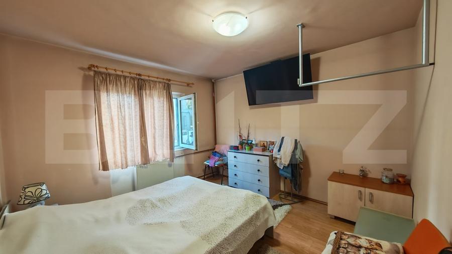 Apartament cu 3 camere decomandat, mobilat în Dragoș Vodă