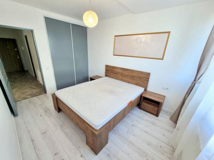 Apartament cu 3 camere semidecomandat, mobilat în Mărăști — fotografia 2