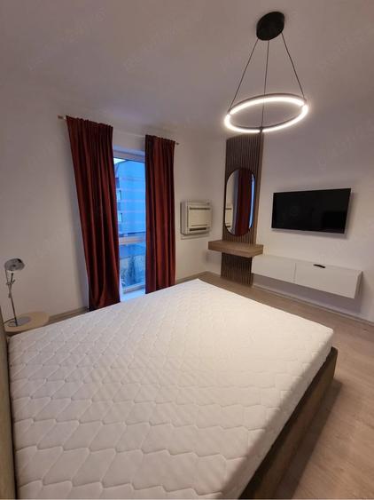 Apartament cu 2 camere semidecomandat în Mărăști