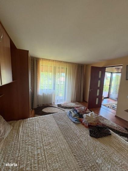 Casă cu 4 camere în Mocira