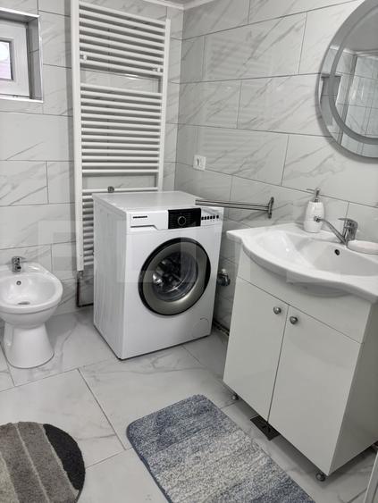 Casă de vânzare, 8 camere, 263 mp + 400 mp teren, în Câmpulung Moldovenesc - 16