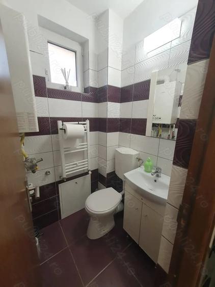 Spațiu comercial, de 130 mp, în Intim