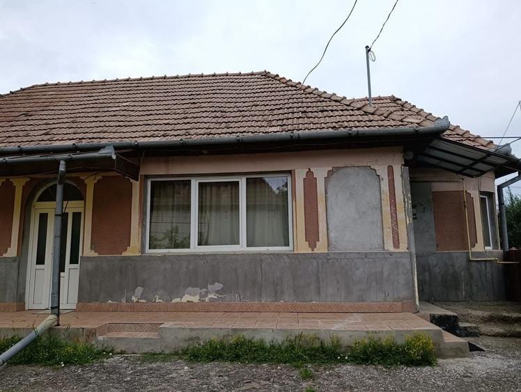 Casă cu 3 camere în Cerghizel