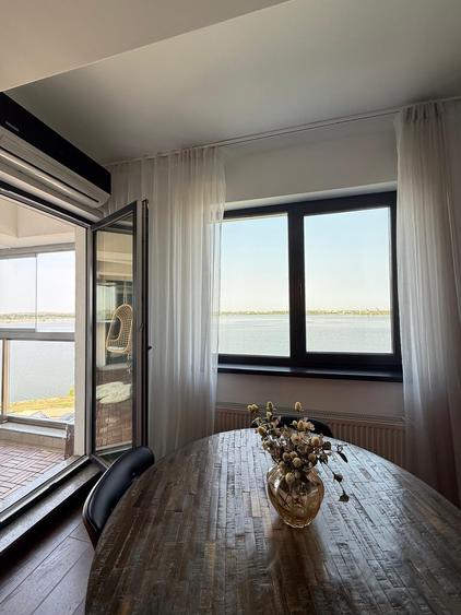 Apartament cu 3 camere decomandat în Lacul Morii