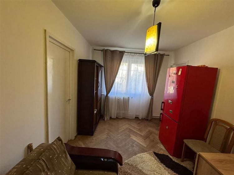 Apartament cu 2 camere nedecomandat, mobilat în Tătărași