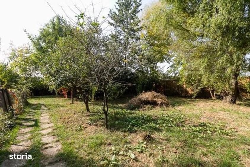 Casă cu 4 camere în Gruiu